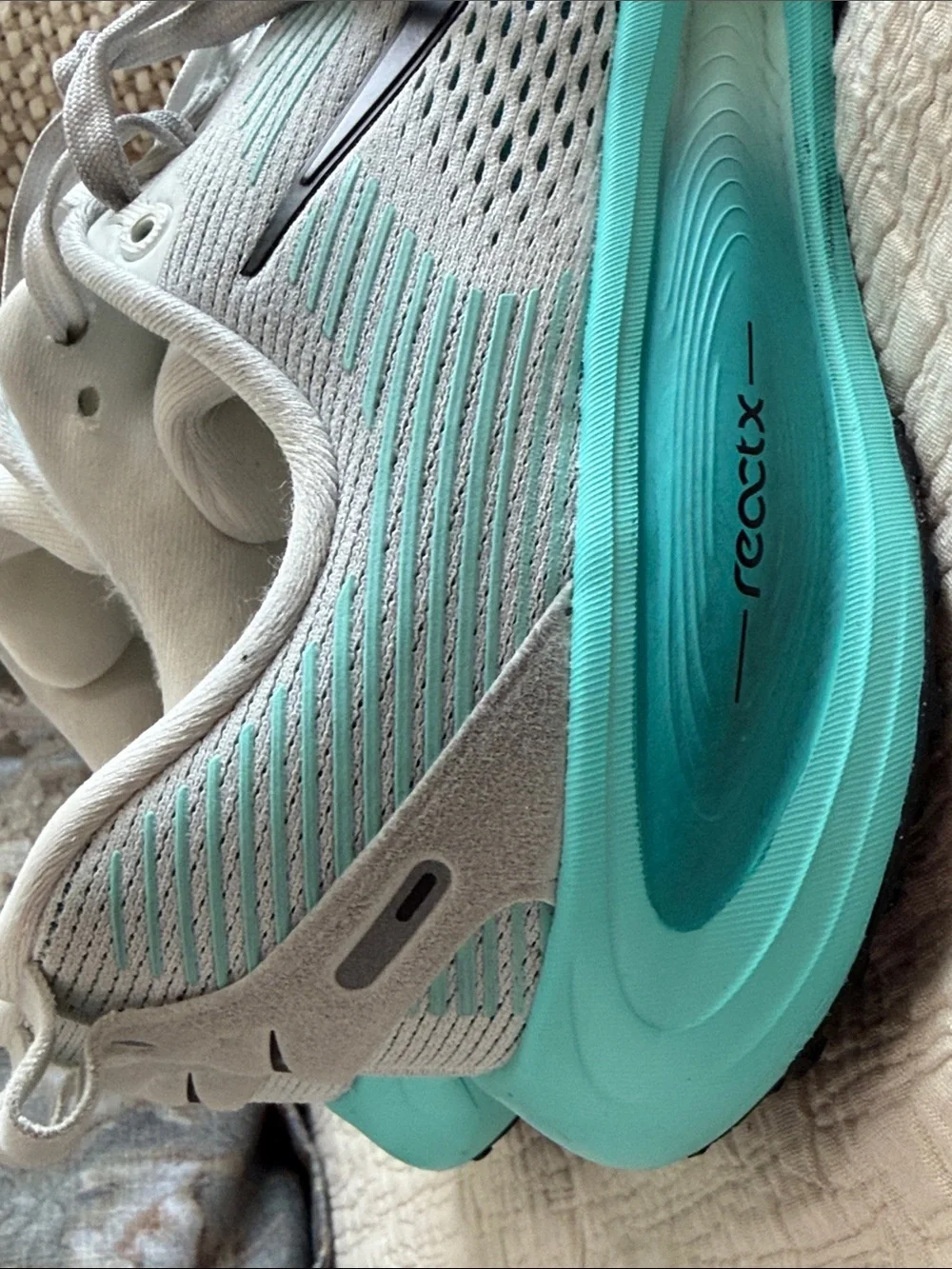 Nike Vomero 18 Light Gray & Teal Girls' Sneakers with Black Swoosh